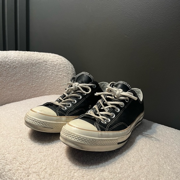 Leather Converse All Star size 8.5 - Picture 3 of 4